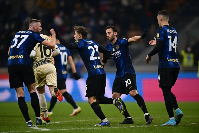 韩K联战报：朱基奇双响、尤里建功，济州SK主场1-2安养（K联赛战报：朱基奇梅开二度、尤里破门，济州SK主场1比2不敌安养）