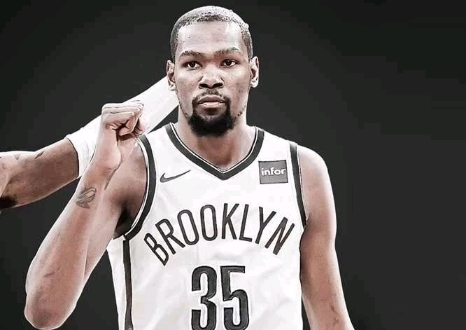 篮球篮网更新战术板，全队轮转更灵活（篮网优化战术体系，球队轮换更灵活）