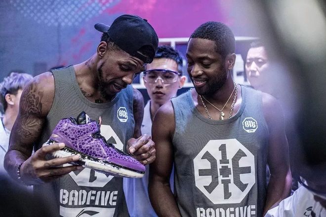 NBA杯战报：瓦塞尔35分，穆雷空砍37分，马刺139-136掘金（NBA杯速报：瓦塞尔轰35分，穆雷空砍37分，马刺139-136险胜掘金）