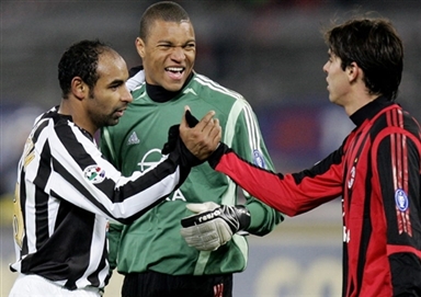 邹市明后悔也没用了！原以为娶了个高材生，没想到却把2亿家产败光（邹市明婚姻理财风波：娶学霸妻后的2亿财产争议）