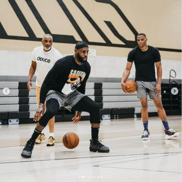 CBA赛季焦点对决总结（CBA赛季关键战役盘点）