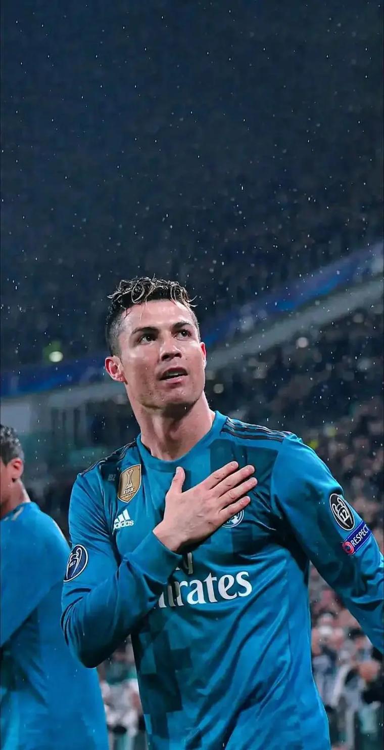 博主：广岛三箭主帅斯基伯目前并不存在去山东泰山的可能性（博主：广岛三箭主帅斯基伯眼下无缘山东泰山）