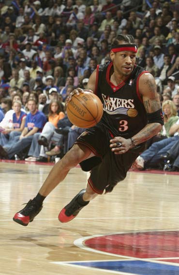 神勇扑点保住胜果，迈尼昂当选米兰vs罗马全场最佳（扑出点球守住胜利，迈尼昂获评米兰战罗马全场最佳）