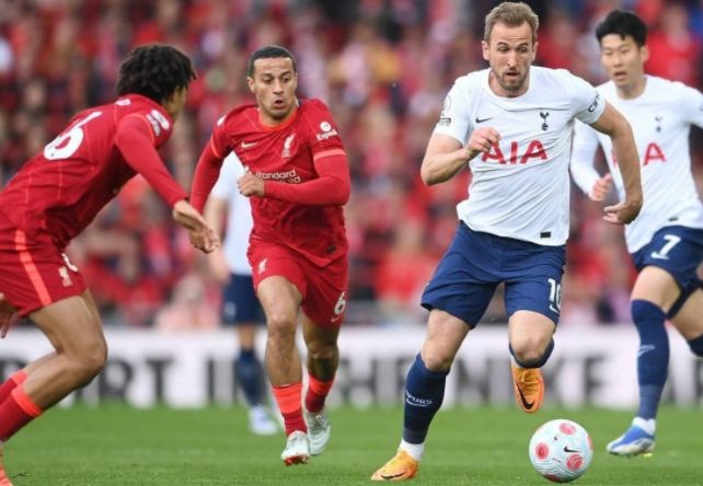 北京国安队获足协杯赛冠军，贺信来了！（北京国安问鼎足协杯，贺信送达！）