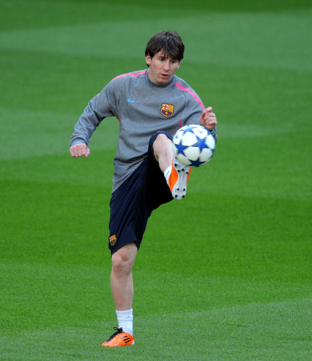 意甲：国米主场3-0击败博洛尼亚（意甲：国际米兰主场三球零封博洛尼亚）