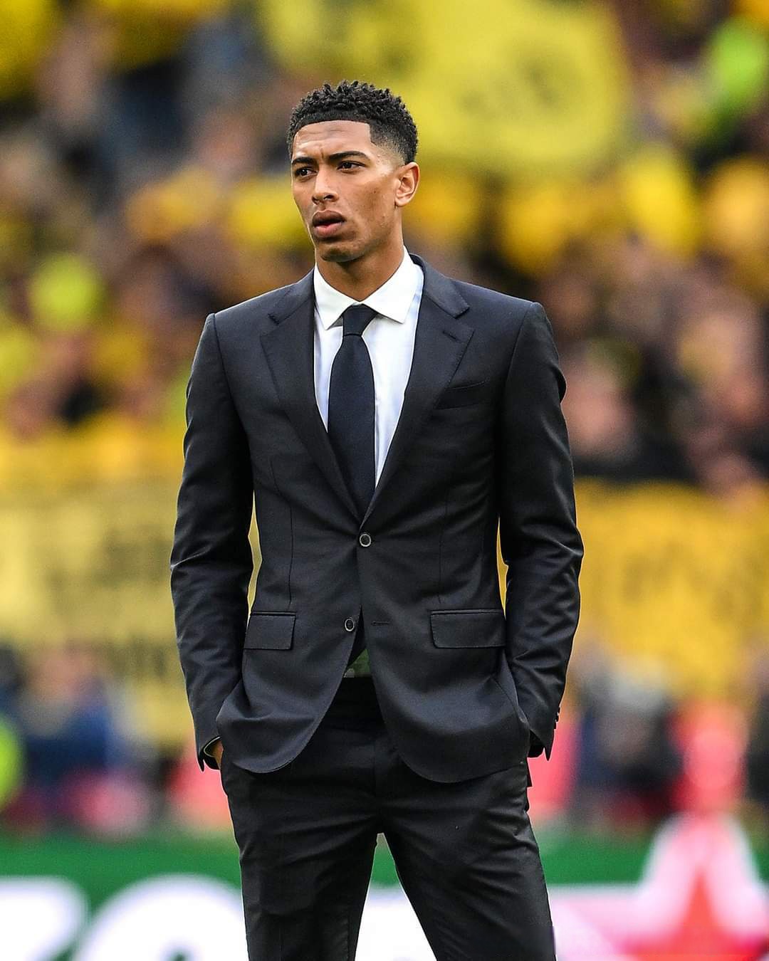 镜报：加纳乔决心去切尔西，这一愿望不取决于雅克松是否转会（镜报：加纳乔决意投奔切尔西，雅克松去留不影响其选择）