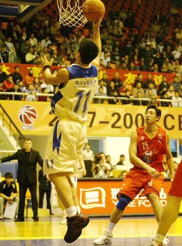 镰田大地：我预计玻利维亚会收缩防守，我们需要打出威胁进攻（镰田大地：预计玻利维亚将收缩防线，我们需打出更具威胁的进攻）