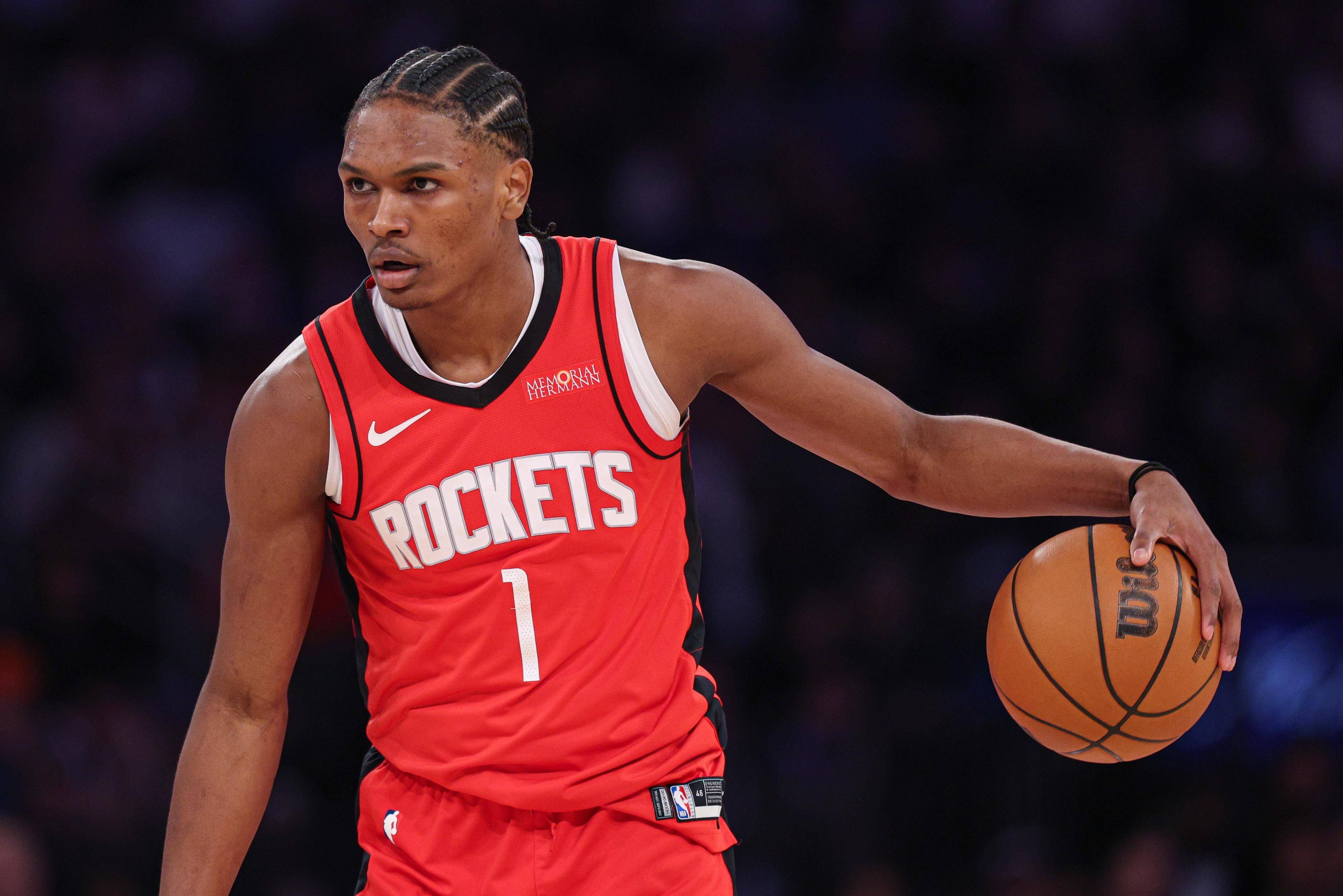 欧文突破防守连续得分（欧文强势突破连连得分）