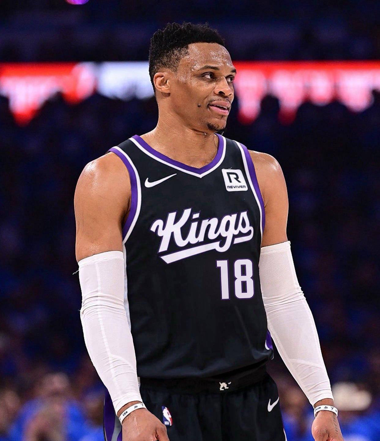 马德兴：U18国足11月将与吉尔吉斯斯坦U18进行两场内部热身赛（马德兴：国青U18队11月将与吉尔吉斯斯坦U18进行两场封闭热身赛）