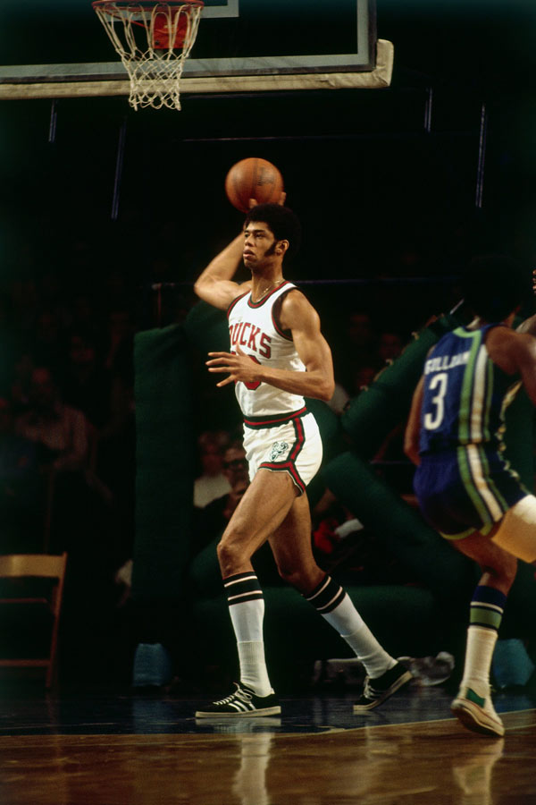 基耶利尼：相信伊尔迪兹会留队很多年；DV9受伤不会影响引援（基耶利尼：坚信伊尔迪兹将长期留队；DV9伤情不会改变引援计划）